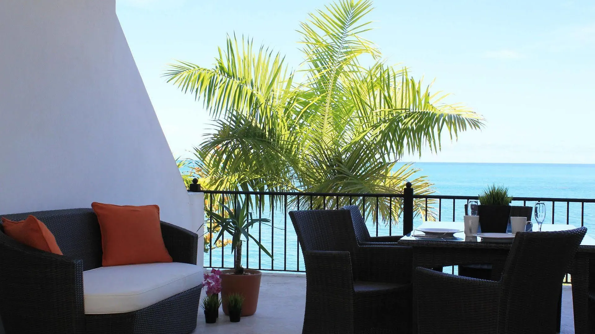 Beach Palace Cabarete