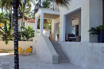 Beach Palace Cabarete 0*,