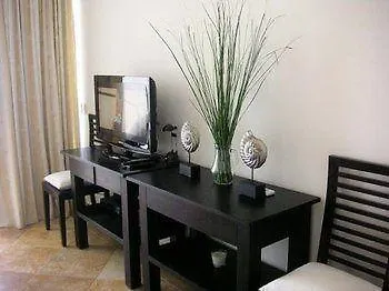 Beach Palace Cabarete 0*,