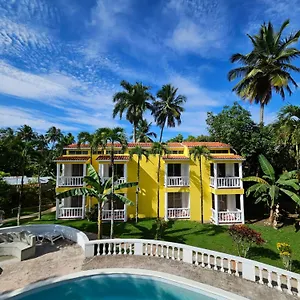  Hotel Grand Village & Kite Club
